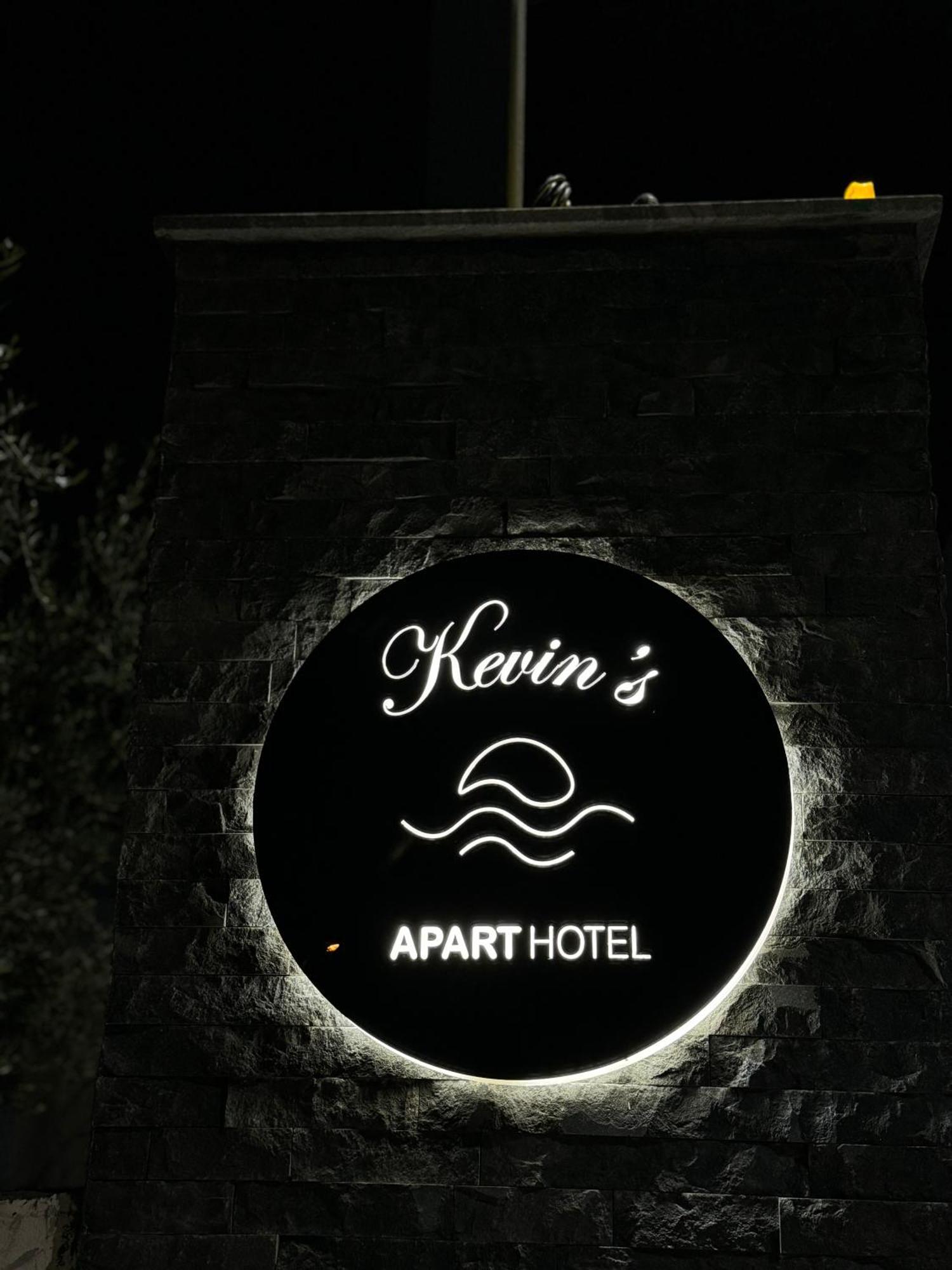 Kevin'S Aparthotel Vlorë 외부 사진